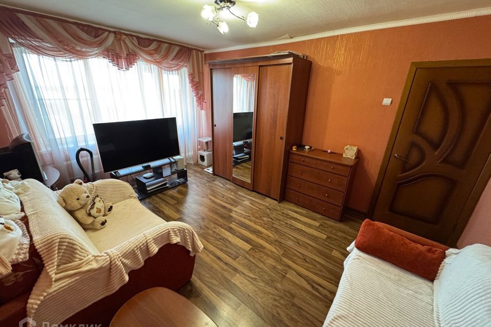Продаётся 1-комнатная квартира, 37 м²
