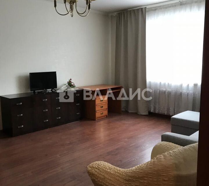 Продаётся 1-комнатная квартира, 47.2 м²