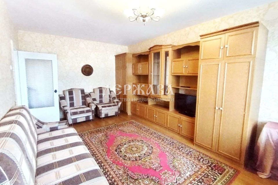 Продаётся 1-комнатная квартира, 37.1 м²