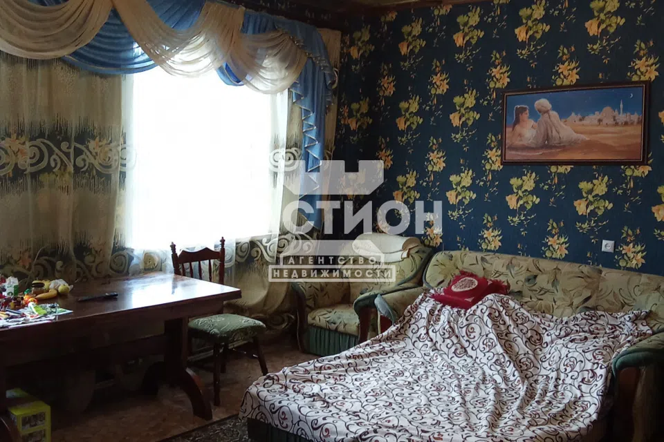 Продаётся 2-этажный дом, 230 м²