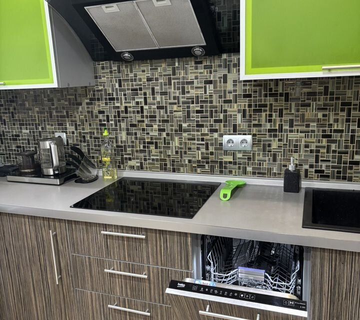 Продаётся 2-комнатная квартира, 80.9 м²