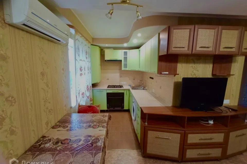 Продаётся 3-комнатная квартира, 55 м²