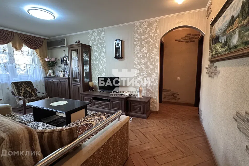 Продаётся 3-комнатная квартира, 60.1 м²
