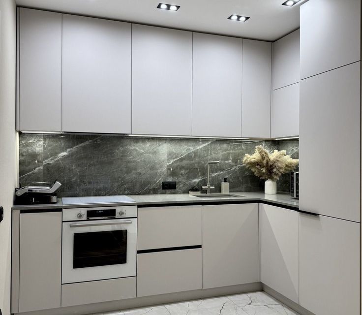 Продаётся 2-комнатная квартира, 60.8 м²