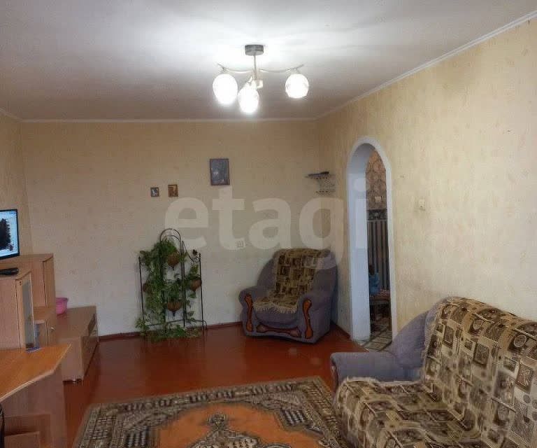 Сдаётся 2-комнатная квартира, 52 м²