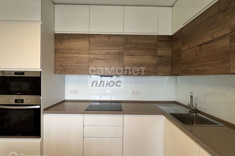Продаётся 3-комнатная квартира, 89.6 м²