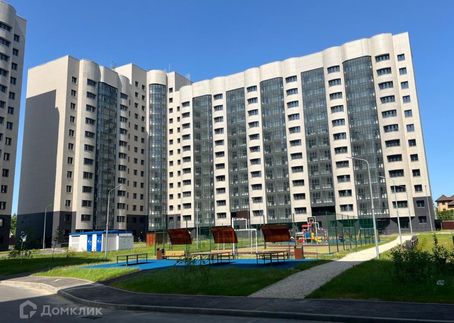 Продаётся 2-комнатная квартира, 55.7 м²