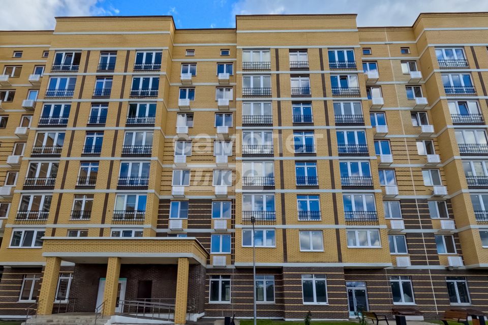 Продаётся 1-комнатная квартира, 39.8 м²
