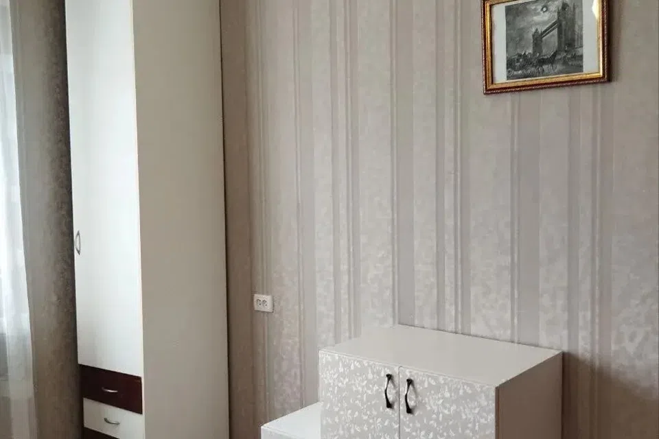Сдаётся 2-комнатная квартира, 55 м²