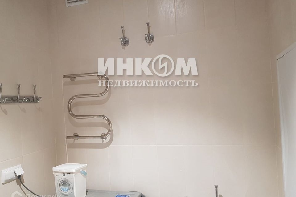 Продаётся 1-комнатная квартира, 40.4 м²