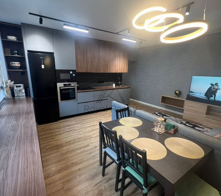 Сдаётся 2-комнатная квартира, 69 м²