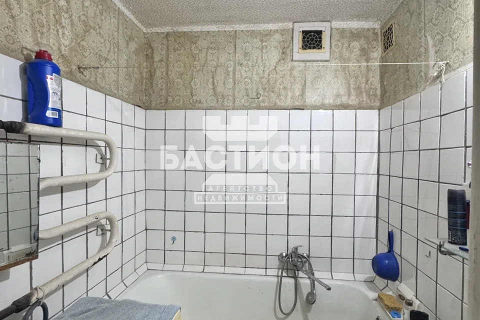 Продаётся 4-комнатная квартира, 79 м²