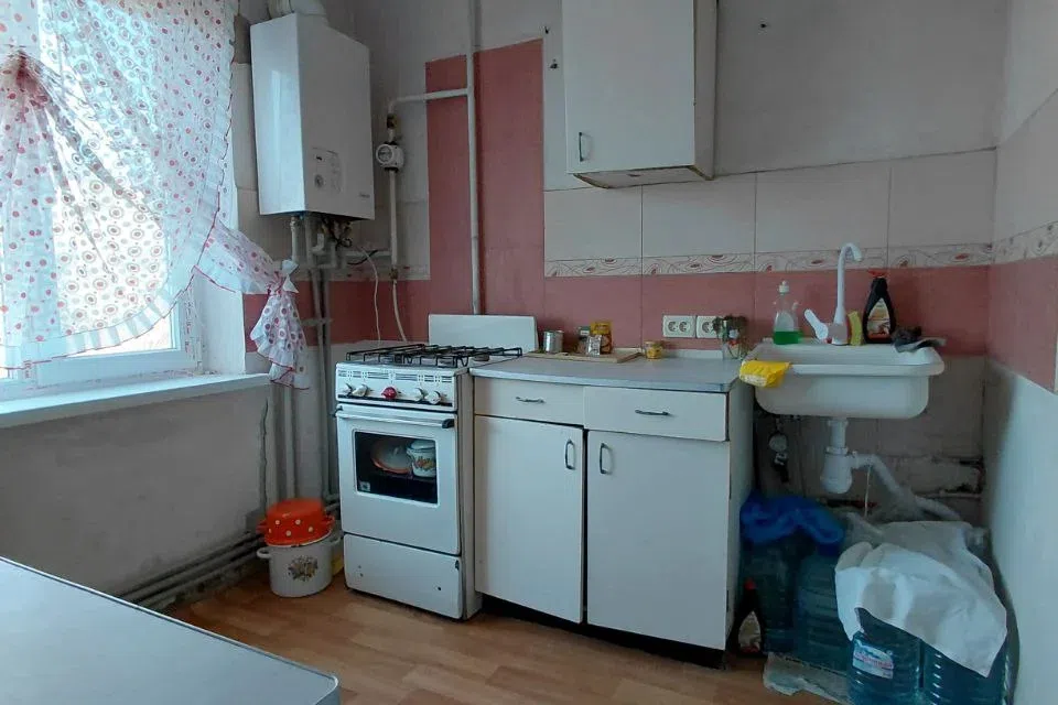Продаётся 4-комнатная квартира, 81 м²