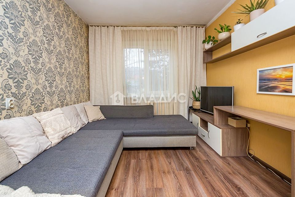 Продаётся 3-комнатная квартира, 65.1 м²