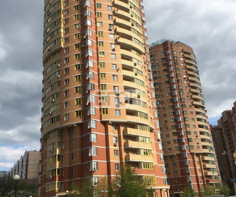 Продаётся 1-комнатная квартира, 45.6 м²