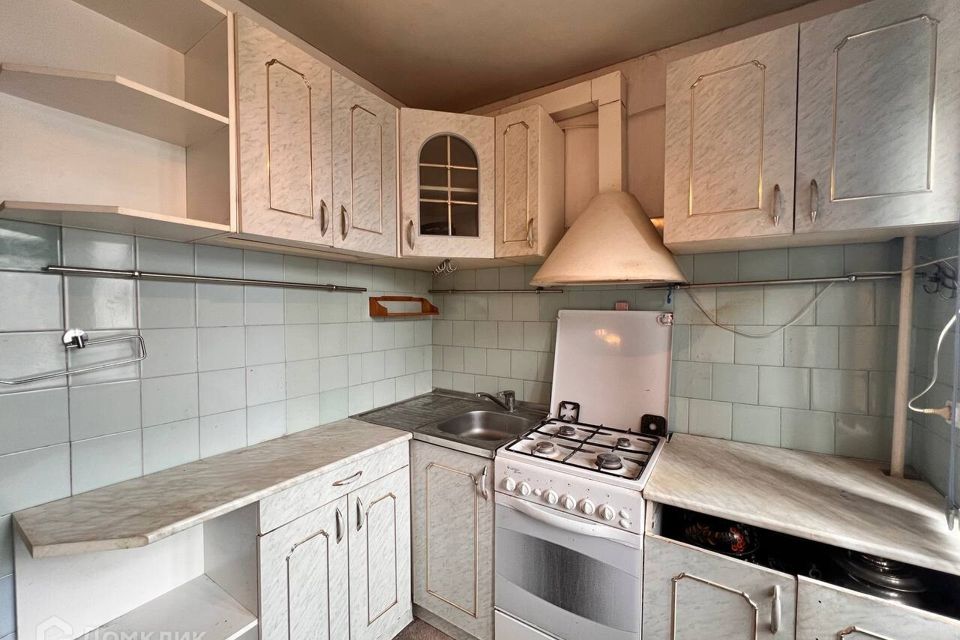 Продаётся 3-комнатная квартира, 51.6 м²