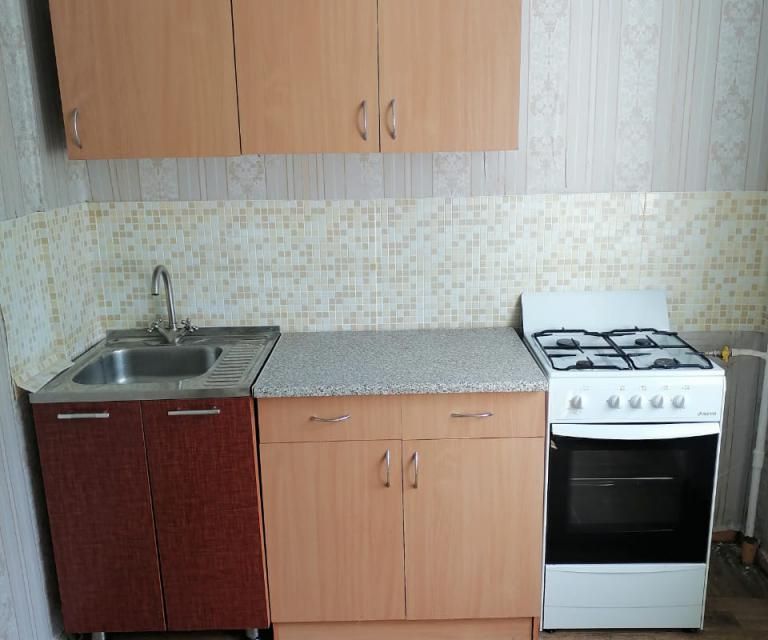 Сдаётся 1-комнатная квартира, 42 м²