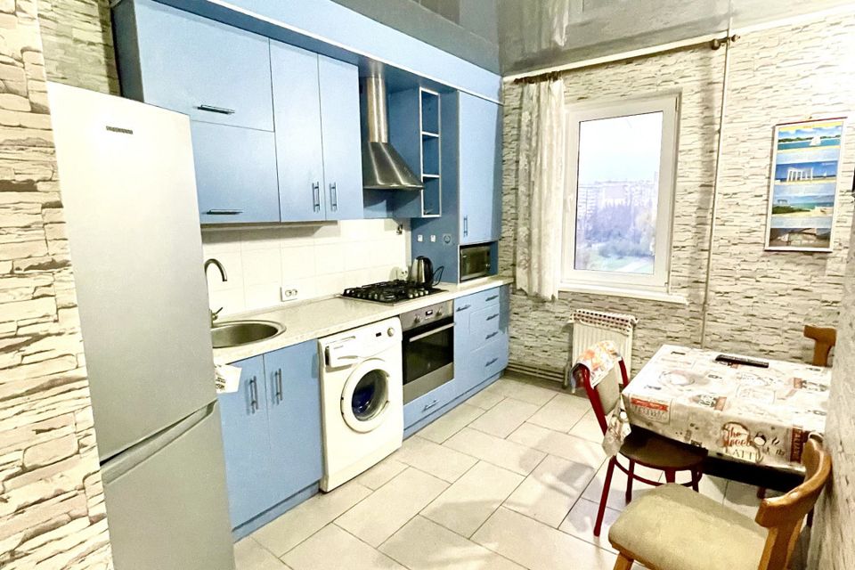 Продаётся 3-комнатная квартира, 73 м²