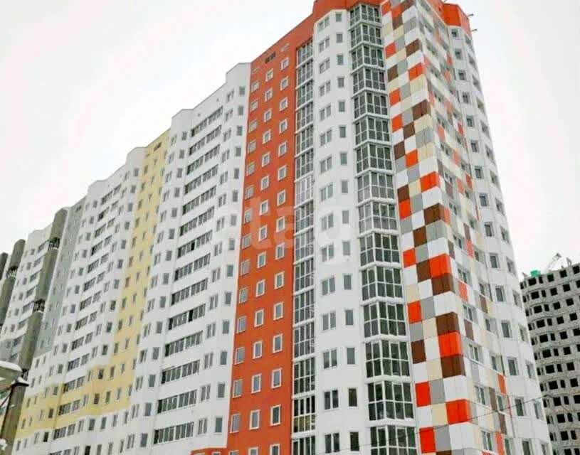 Продаётся 3-комнатная квартира, 83 м²
