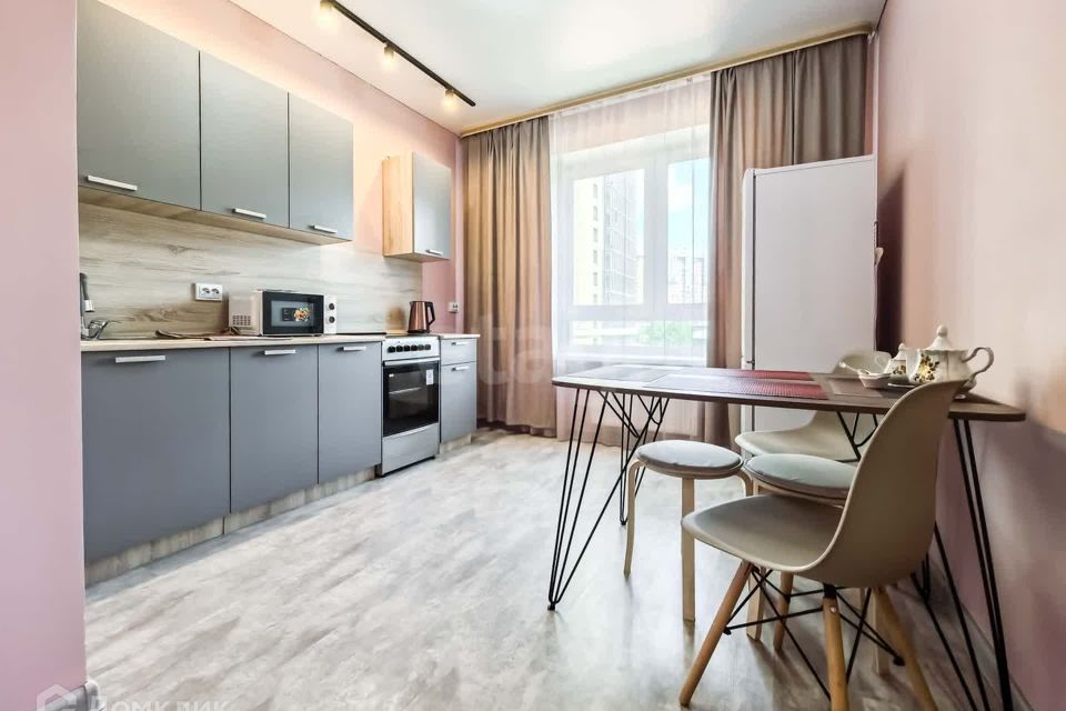 Сдаётся 1-комнатная квартира, 41 м²