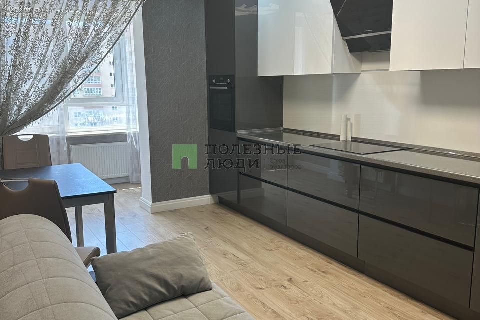 Продаётся 2-комнатная квартира, 66.8 м²