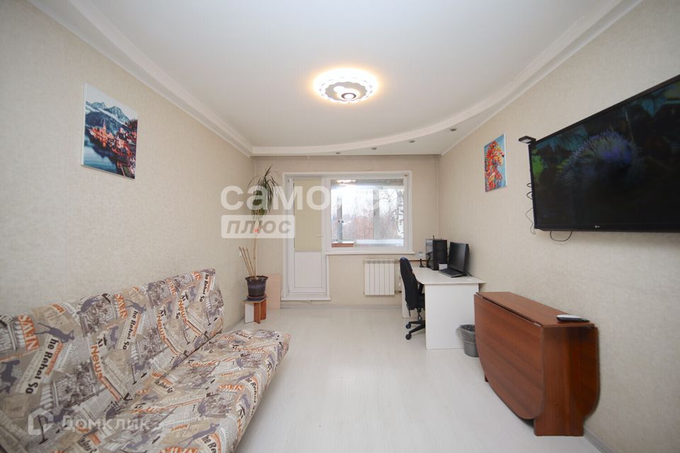 Продаётся 3-комнатная квартира, 61.4 м²
