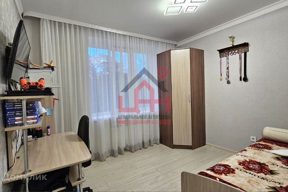 Продаётся 2-комнатная квартира, 59.7 м²