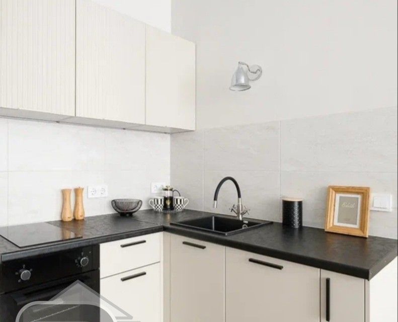 Продаётся 1-комнатная квартира, 37.1 м²