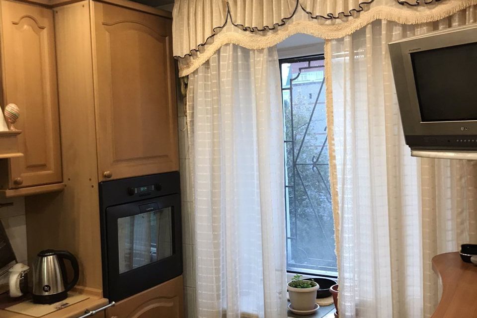 Сдаётся 3-комнатная квартира, 72 м²