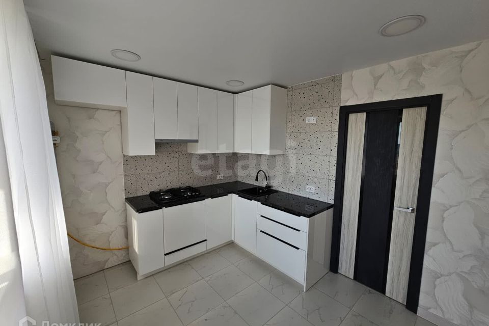 Продаётся 1-комнатная квартира, 40 м²