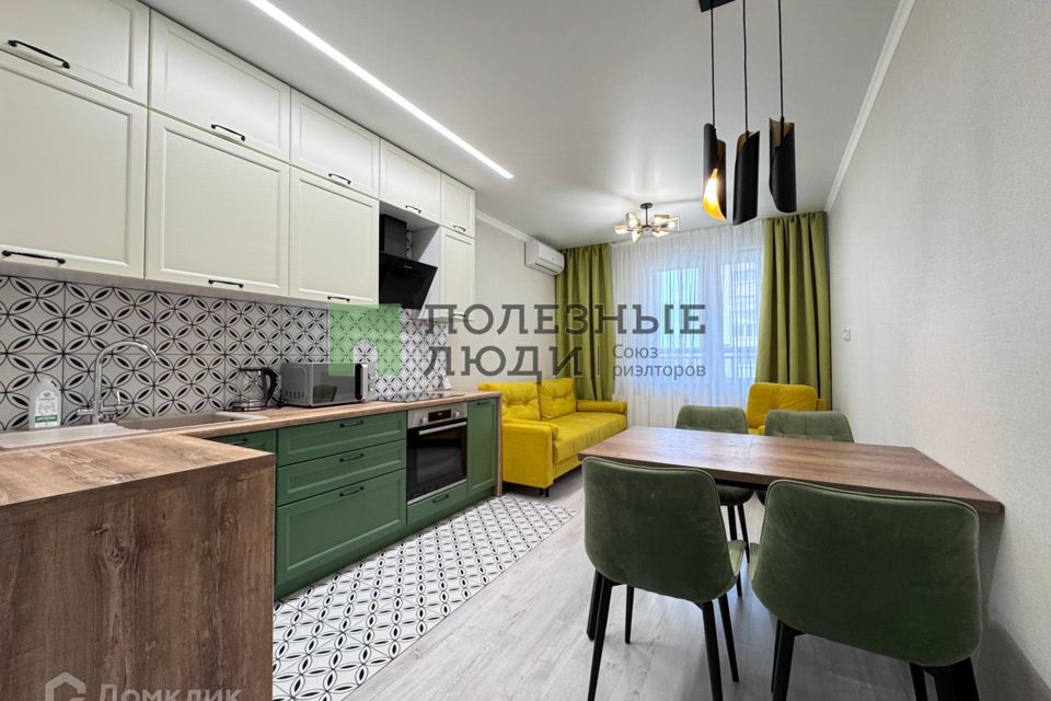 Сдаётся 1-комнатная квартира, 55 м²