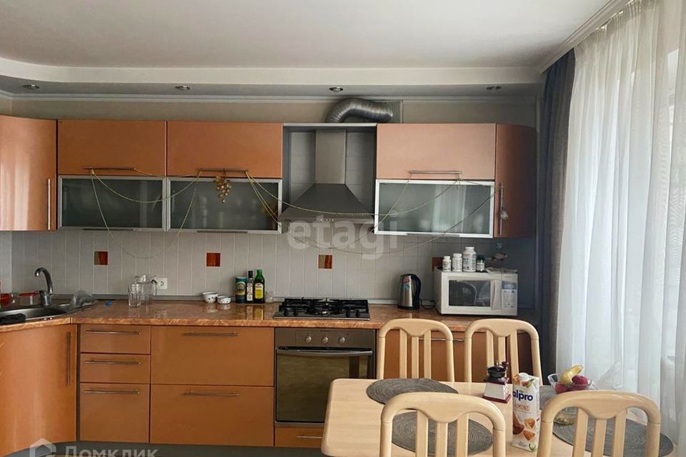 Продаётся 3-комнатная квартира, 70 м²