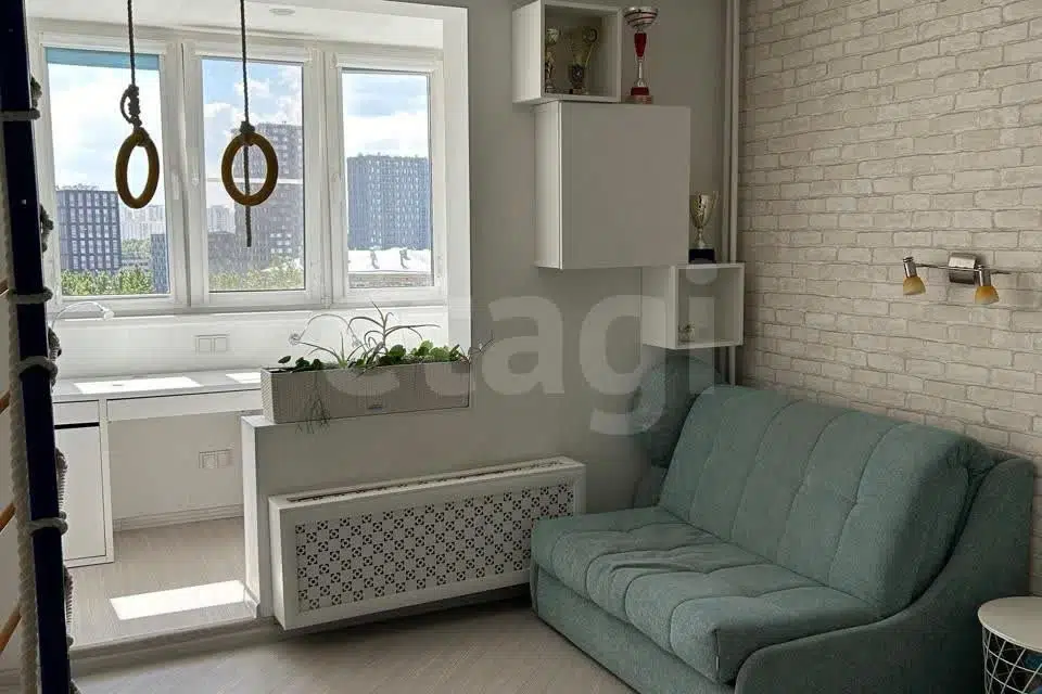 Продаётся 3-комнатная квартира, 67.3 м²