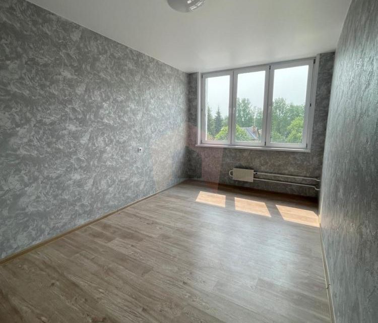 Продаётся 1-комнатная квартира, 40.8 м²