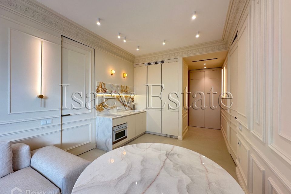 Продаётся 2-комнатная квартира, 70 м²
