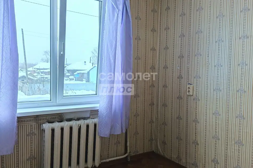 Продаётся 4-комнатная квартира, 73.7 м²
