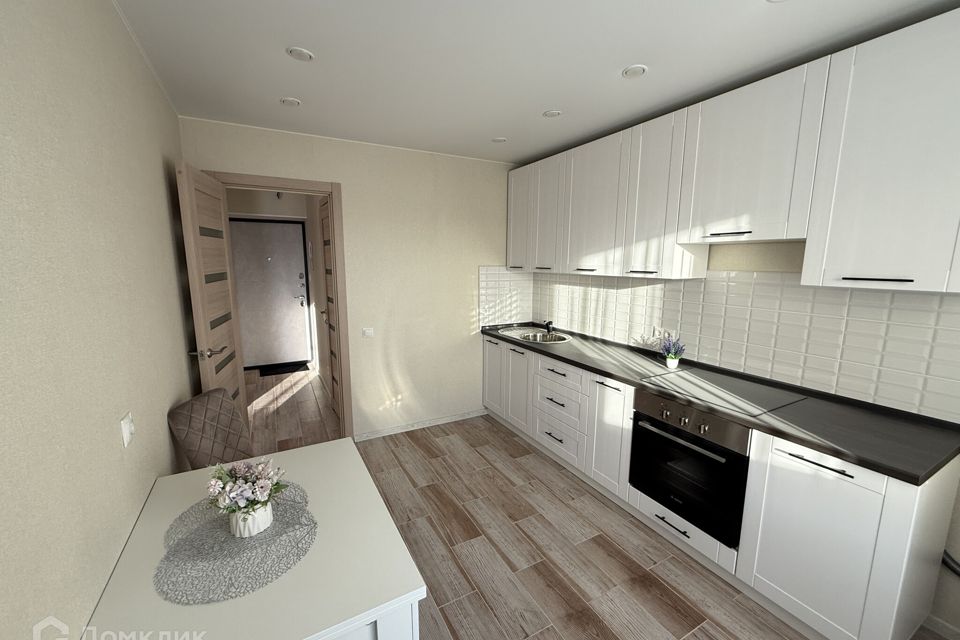 Продаётся 1-комнатная квартира, 35.8 м²