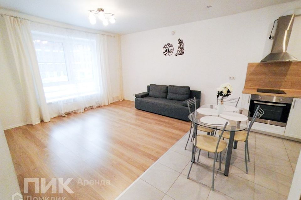 Сдаётся 1-комнатная квартира, 43 м²