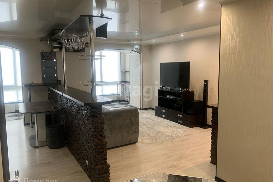 Продаётся 2-комнатная квартира, 53.5 м²