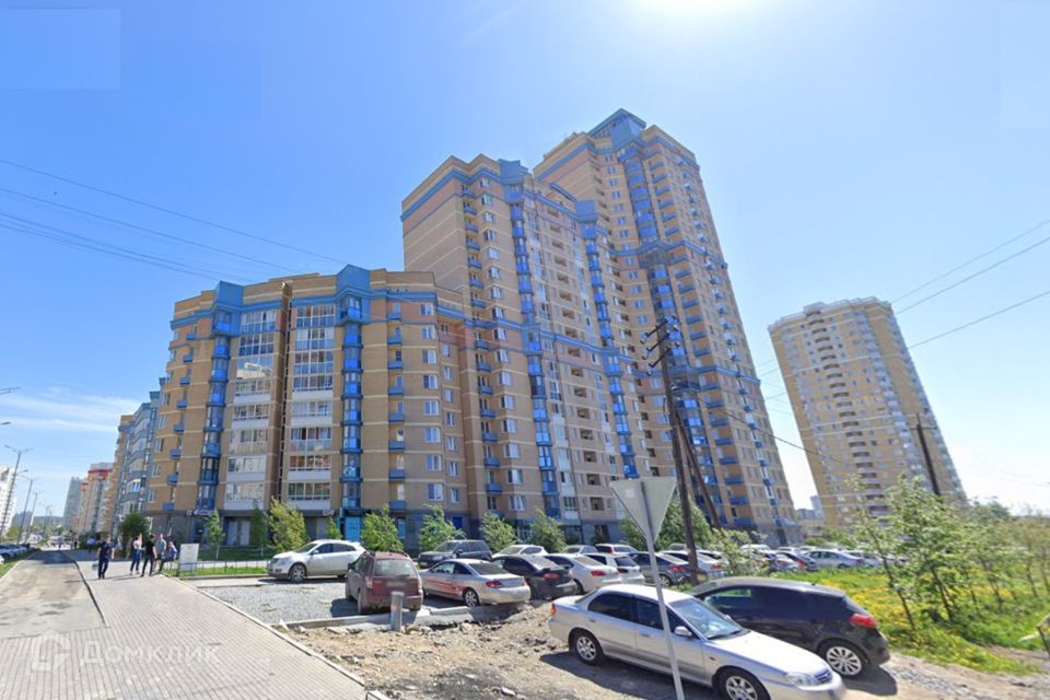 Продаётся 2-комнатная квартира, 69.8 м²