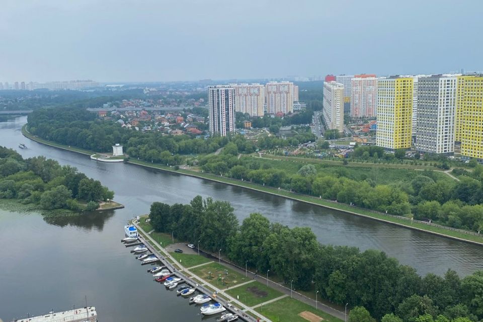 Продаётся 3-комнатная квартира, 87 м²