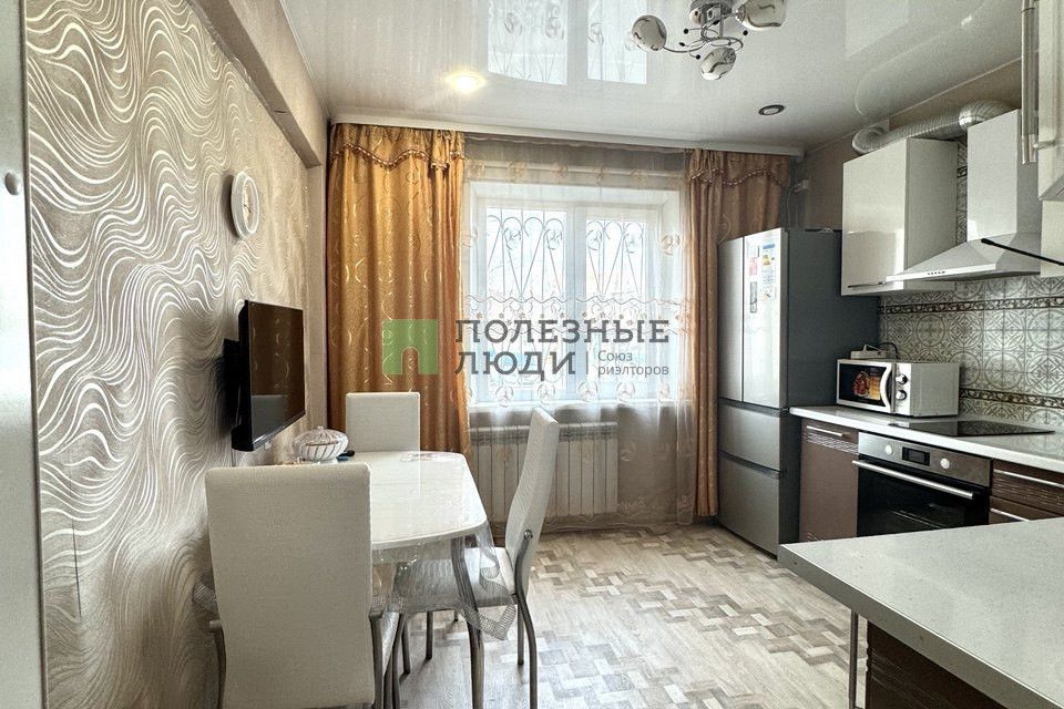 Продаётся 2-комнатная квартира, 50.4 м²