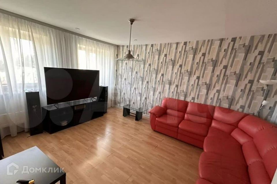 Сдаётся 3-комнатная квартира, 90 м²
