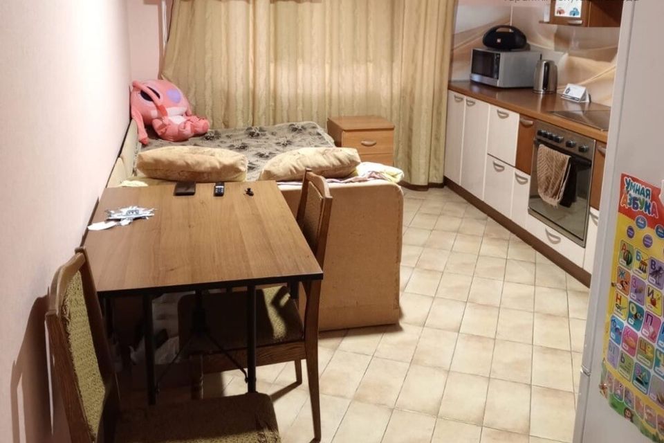 Продаётся 1-комнатная квартира, 46.6 м²