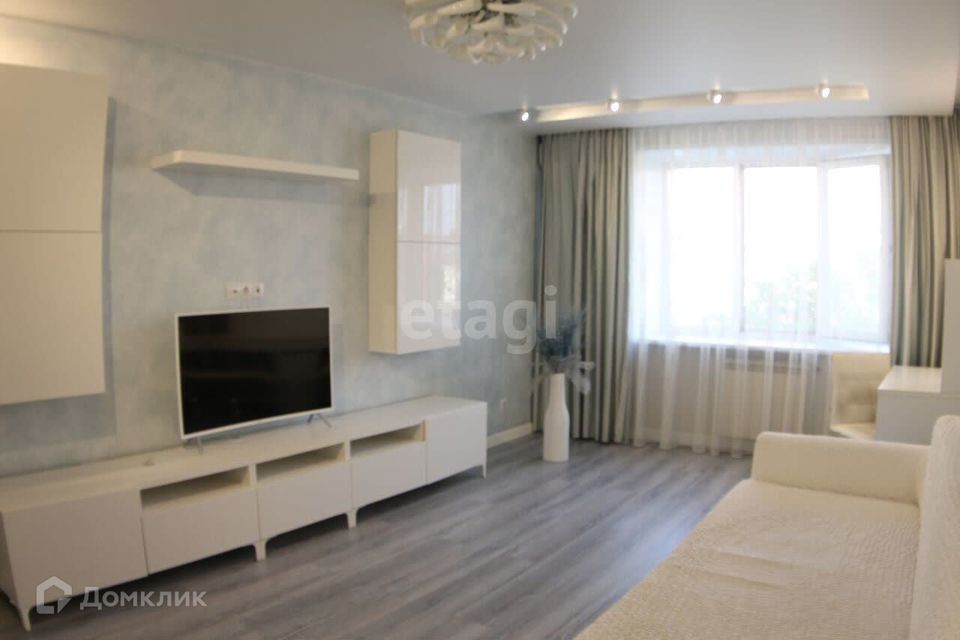 Продаётся 2-комнатная квартира, 57 м²