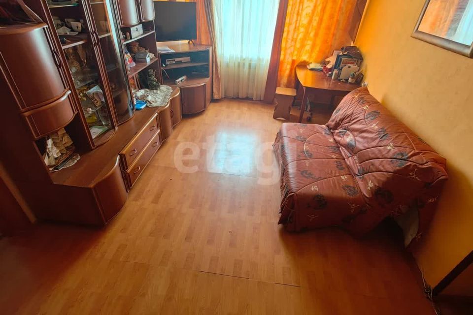 Продаётся 3-комнатная квартира, 58.3 м²