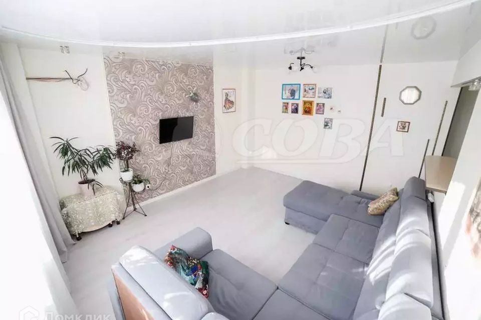 Продаётся 1-комнатная квартира, 42.6 м²