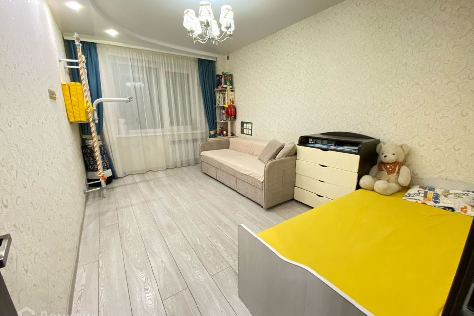 Продаётся 2-комнатная квартира, 60.3 м²