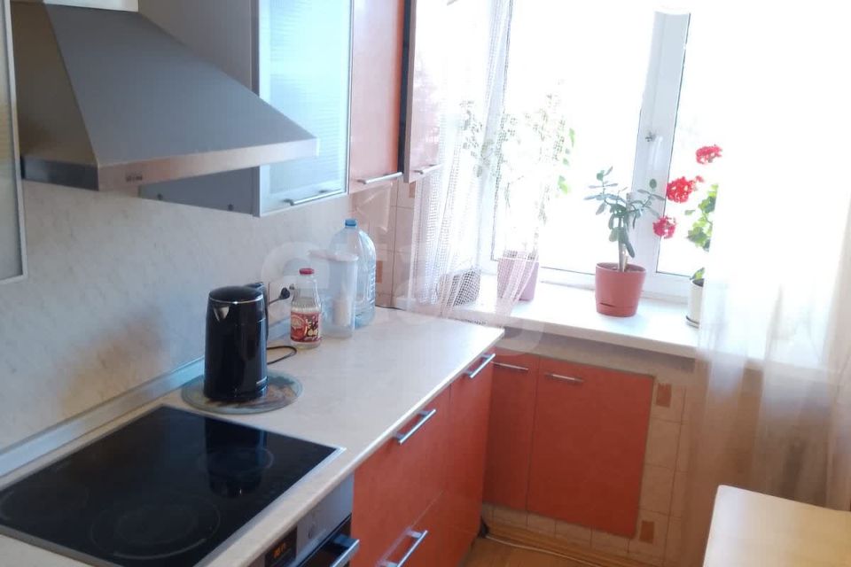 Сдаётся комната в 3-комн. квартире, 10 м²