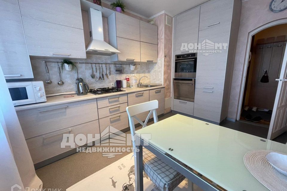 Продаётся 3-комнатная квартира, 72 м²